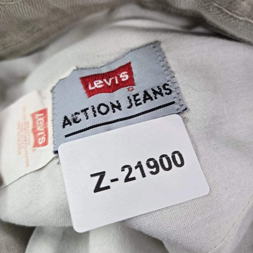 VINTAGE Levi's Men Jeans 38X29 Beige Denim Action Jeans Brown Tab 90s USA READ